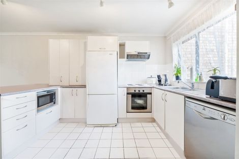 Photo of property in 84b Naylors Drive, Mangere, Auckland, 2022