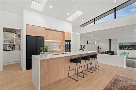 Photo of property in 15 Mills Road, Wanaka, 9305