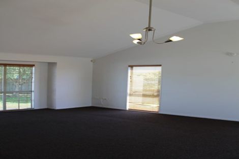 Photo of property in 22 Killeen Place, Flat Bush, Auckland, 2019