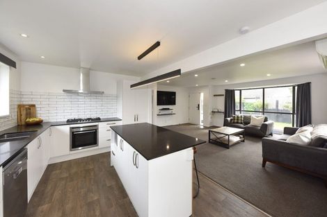 Photo of property in 2 Edwins Way, Burwood, Christchurch, 8083