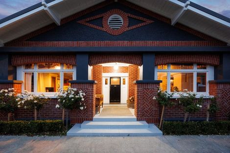 Photo of property in 116 Heretaunga Street, Palmerston North, 4414