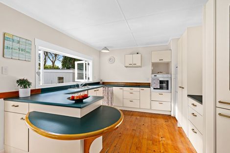 Photo of property in 12 Washington Avenue, Snells Beach, 0920