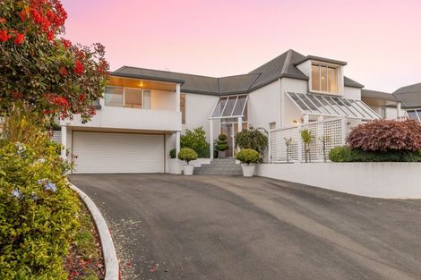Photo of property in 17 Petworth Place, Westmorland, Christchurch, 8025