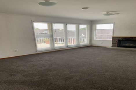 Photo of property in 43 Mason Street, New Lynn, Auckland, 0600