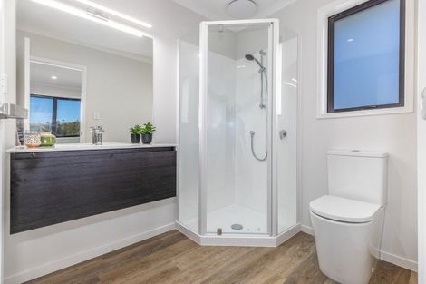 Photo of property in 54 Holystone Road, Whitby, 5024