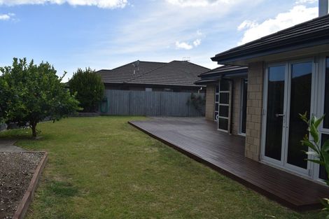 Photo of property in 20 Rainey Crescent, Papamoa Beach, Papamoa, 3118