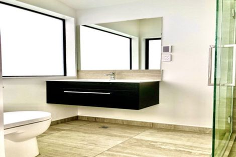 Photo of property in 3/78 Orangi Kaupapa Road, Northland, Wellington, 6012