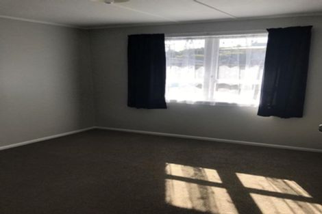 Photo of property in 11 Waitahanui Avenue, Taupo, 3330