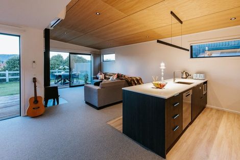Photo of property in 32 Burbank Road, Wanaka, 9382