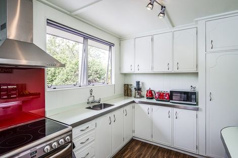 Photo of property in 10 Michael Road, Paraparaumu Beach, Paraparaumu, 5032