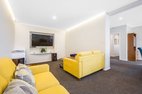 Photo of property in 86 Mana Esplanade, Paremata, Porirua, 5026