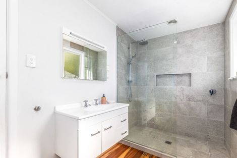 Photo of property in 5 Mamaku Street, Paraparaumu, 5032