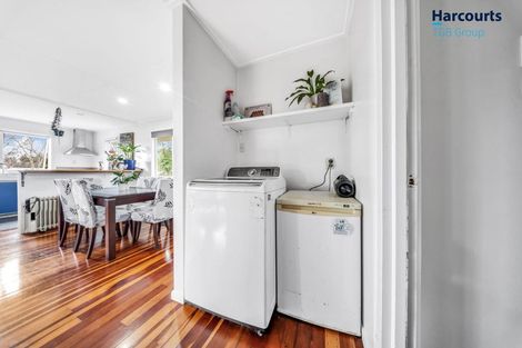 Photo of property in 8 Tawa Place, Waiuku, 2123