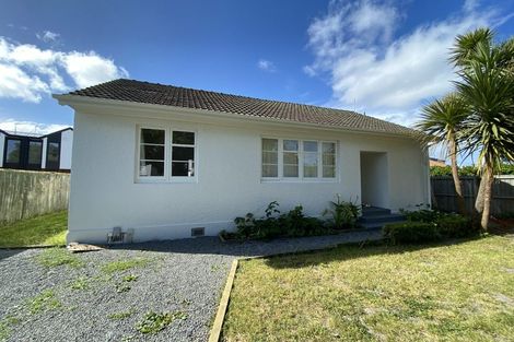 Photo of property in 3 Huia Street, Riccarton, Christchurch, 8041