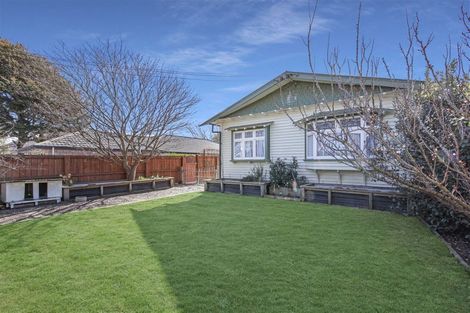 Photo of property in 96 Condell Avenue, Papanui, Christchurch, 8053