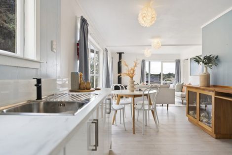 Photo of property in 8 Signal Street, Foxton Beach, Foxton, 4815