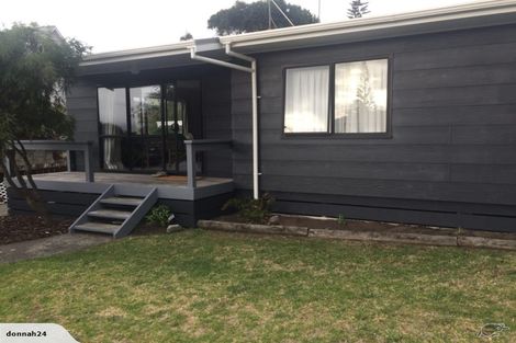 Photo of property in 3a Campion Road, Waikanae Beach, Waikanae, 5036