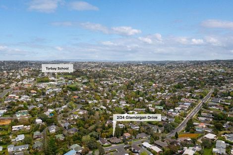 Photo of property in 1/24 Glamorgan Drive, Torbay, Auckland, 0630