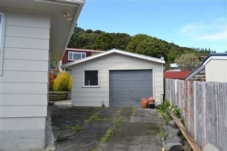 Photo of property in 8 Manurewa Grove, Wainuiomata, Lower Hutt, 5014