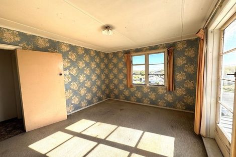 Photo of property in 1 Market Street, Kaitangata, 9210