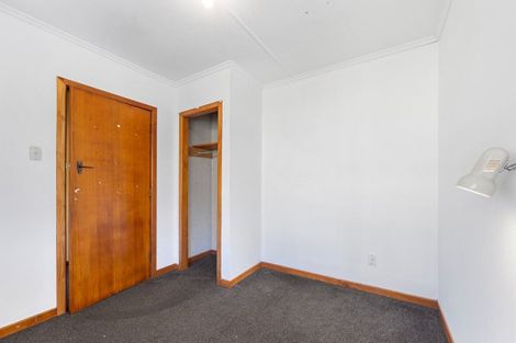Photo of property in 114a Pioneer Road, Moturoa, New Plymouth, 4310