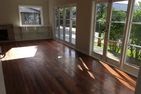 Photo of property in 26 Rathgar Road, Henderson, Auckland, 0610