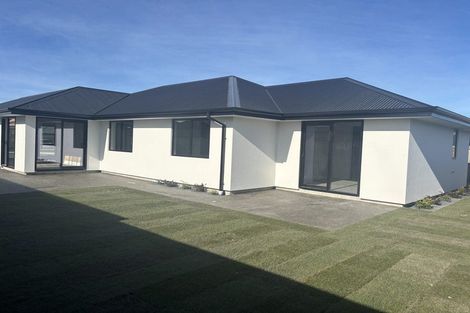 Photo of property in 5 Stackwood Avenue, Woodend, 7610