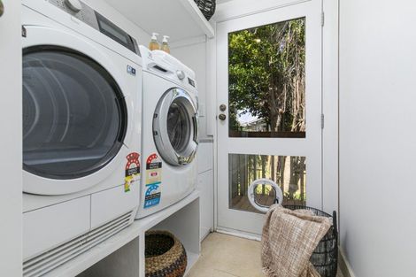 Photo of property in 226 Upper Harbour Drive, Greenhithe, Auckland, 0632