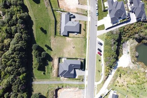 Photo of property in 41 Lakeside Terrace, Omokoroa, 3114