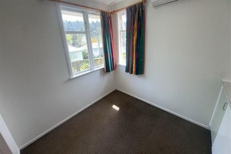 Photo of property in 14 Thomson Grove, Stokes Valley, Lower Hutt, 5019
