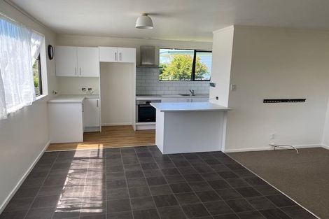 Photo of property in 98 Titirangi Road, New Lynn, Auckland, 0600