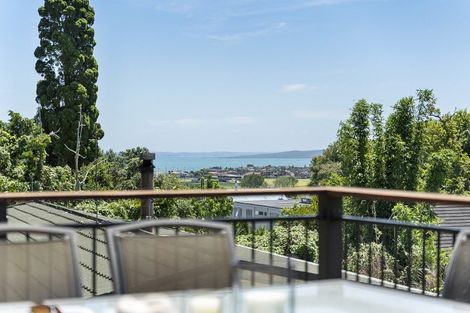 Photo of property in 3/96 Bleakhouse Road, Bucklands Beach, Auckland, 2014