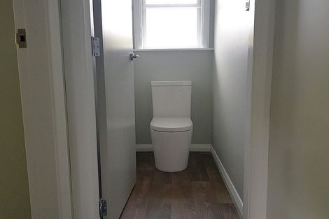 Photo of property in 98 Melbourne Street, South Dunedin, Dunedin, 9012