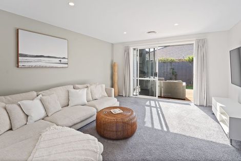 Photo of property in 3 Barbaras Way, Waikanae Beach, Waikanae, 5036