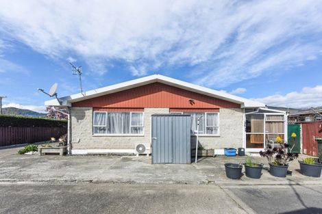 Photo of property in 1/8 Exeter Street, Stoke, Nelson, 7011