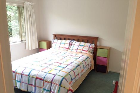 Photo of property in 71 Moyrus Crescent, East Tamaki Heights, Auckland, 2016