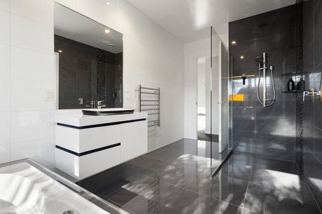 Photo of property in 77 Baxter Michael Crescent, Cambridge, 3434