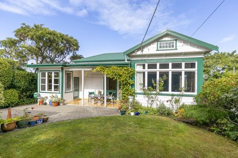 Photo of property in 21 Clark Street, Khandallah, Wellington, 6035