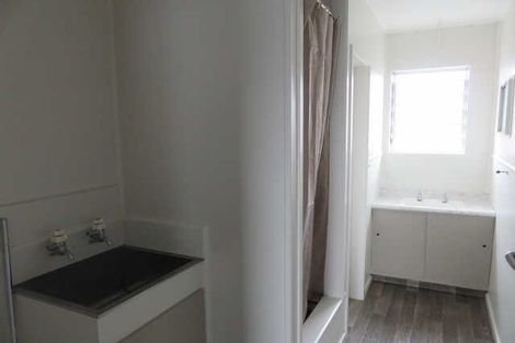 Photo of property in 142u2 Firth Street, Hamilton East, Hamilton, 3216