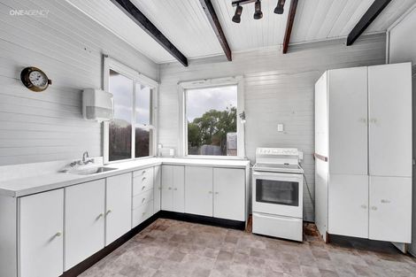 Photo of property in 6 Drake Street, New Brighton, Christchurch, 8061