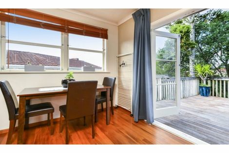 Photo of property in 20 Hartley Terrace, Massey, Auckland, 0614