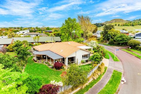 Photo of property in 4 Bishops Close, Greenmeadows, Napier, 4112