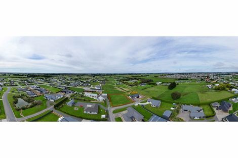 Photo of property in 21 Majestic Chance, Seaward Bush, Invercargill, 9812