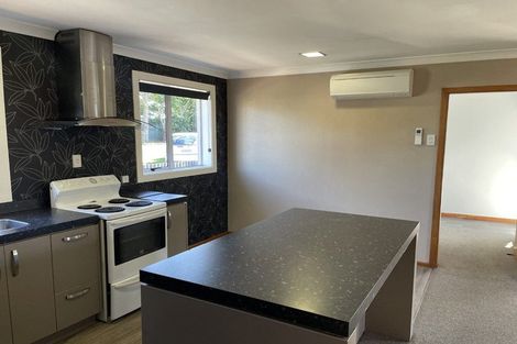 Photo of property in 16a Holloway Street, Waikiwi, Invercargill, 9810