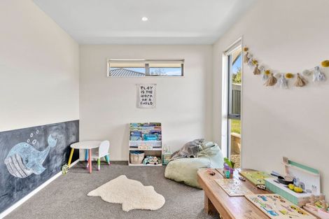 Photo of property in 7 Tomtit Crescent, Lake Hawea, Wanaka, 9382