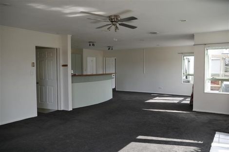 Photo of property in 27a Ridgeway Drive, Te Kamo, Whangarei, 0112