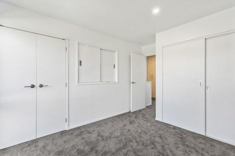 Photo of property in 5/172 Don Buck Road, Massey, Auckland, 0614