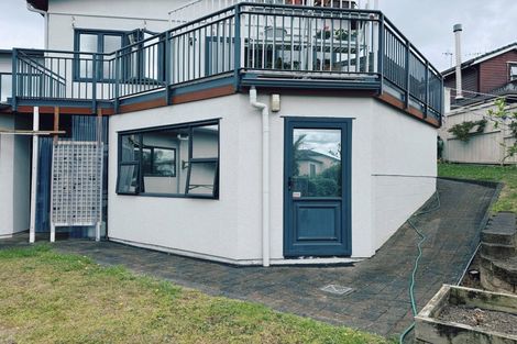 Photo of property in 5 Currey Crescent, Milford, Auckland, 0620