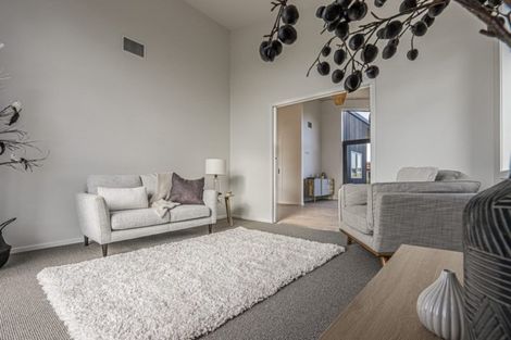 Photo of property in 3 Mirek Street, Waikanae, 5036