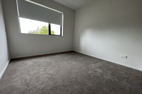 Photo of property in 2/241 Don Buck Road, Massey, Auckland, 0614